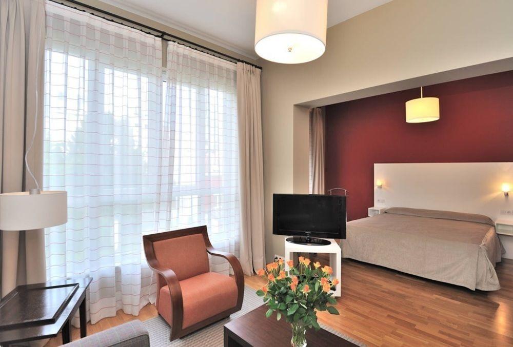 Mas Aparthotel Eu Brussels Exterior photo