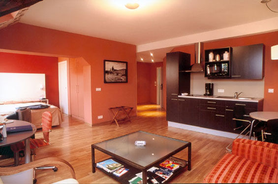 Mas Aparthotel Eu Brussels Room photo