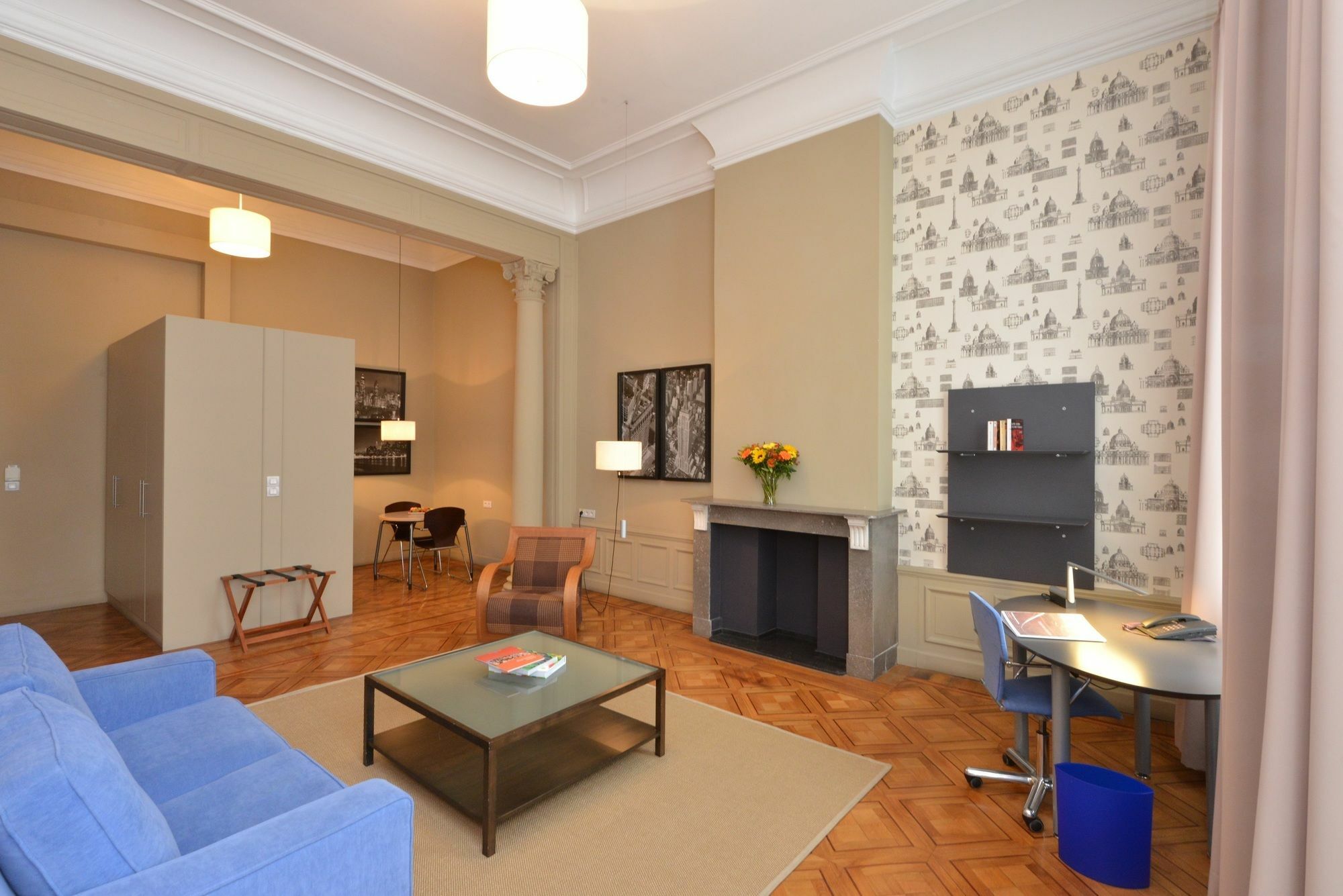 Mas Aparthotel Eu Brussels Exterior photo
