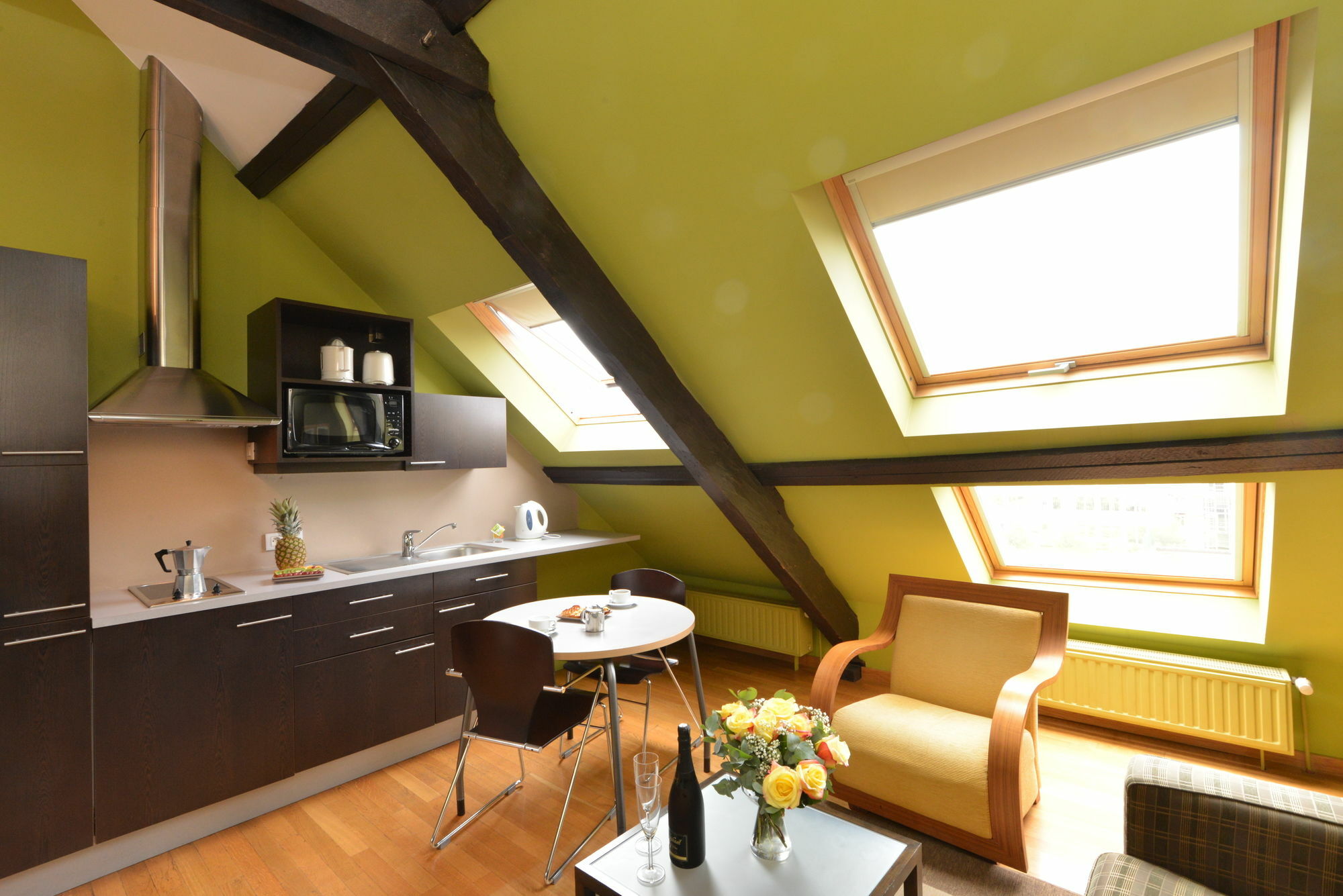 Mas Aparthotel Eu Brussels Exterior photo