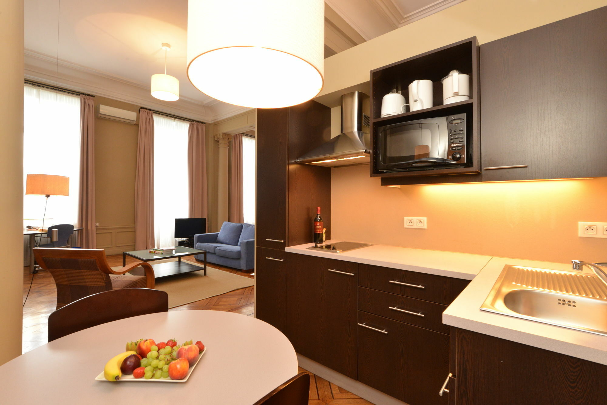 Mas Aparthotel Eu Brussels Exterior photo